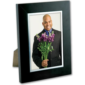 5 x 7 Black Wood Frame w/Silver Bevel AIM-1360191